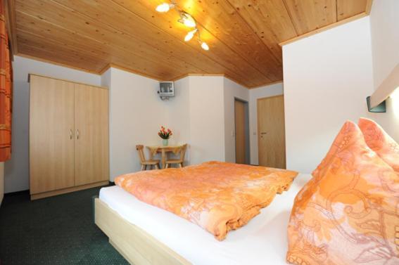 Bed & Breakfast Gaestehaus Standardhaus