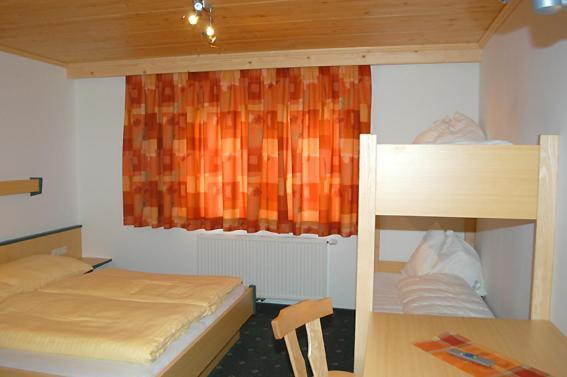 Bed & Breakfast Gaestehaus Standardhaus
