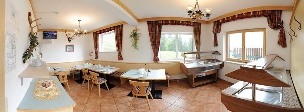 Bed & Breakfast Gaestehaus Standardhaus Saalbach-Hinterglemm